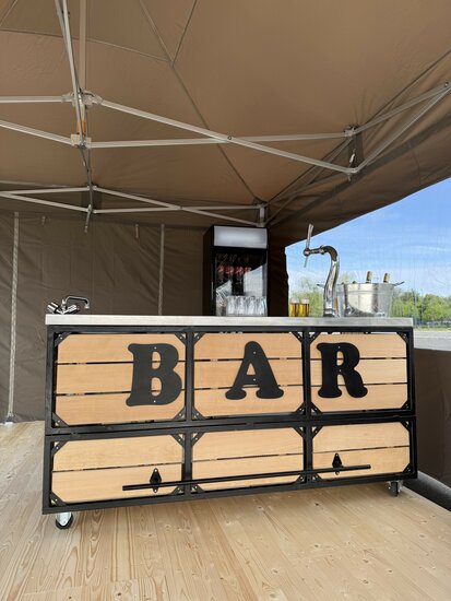 Industri&euml;le biertap met spoelbak 200 CM